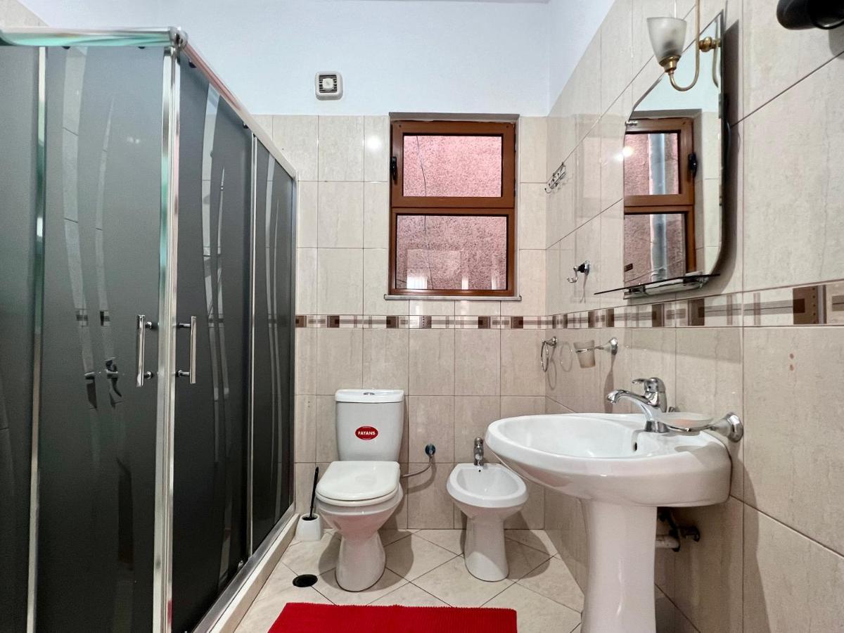 Comfort Home-Apartment Tirana Kültér fotó
