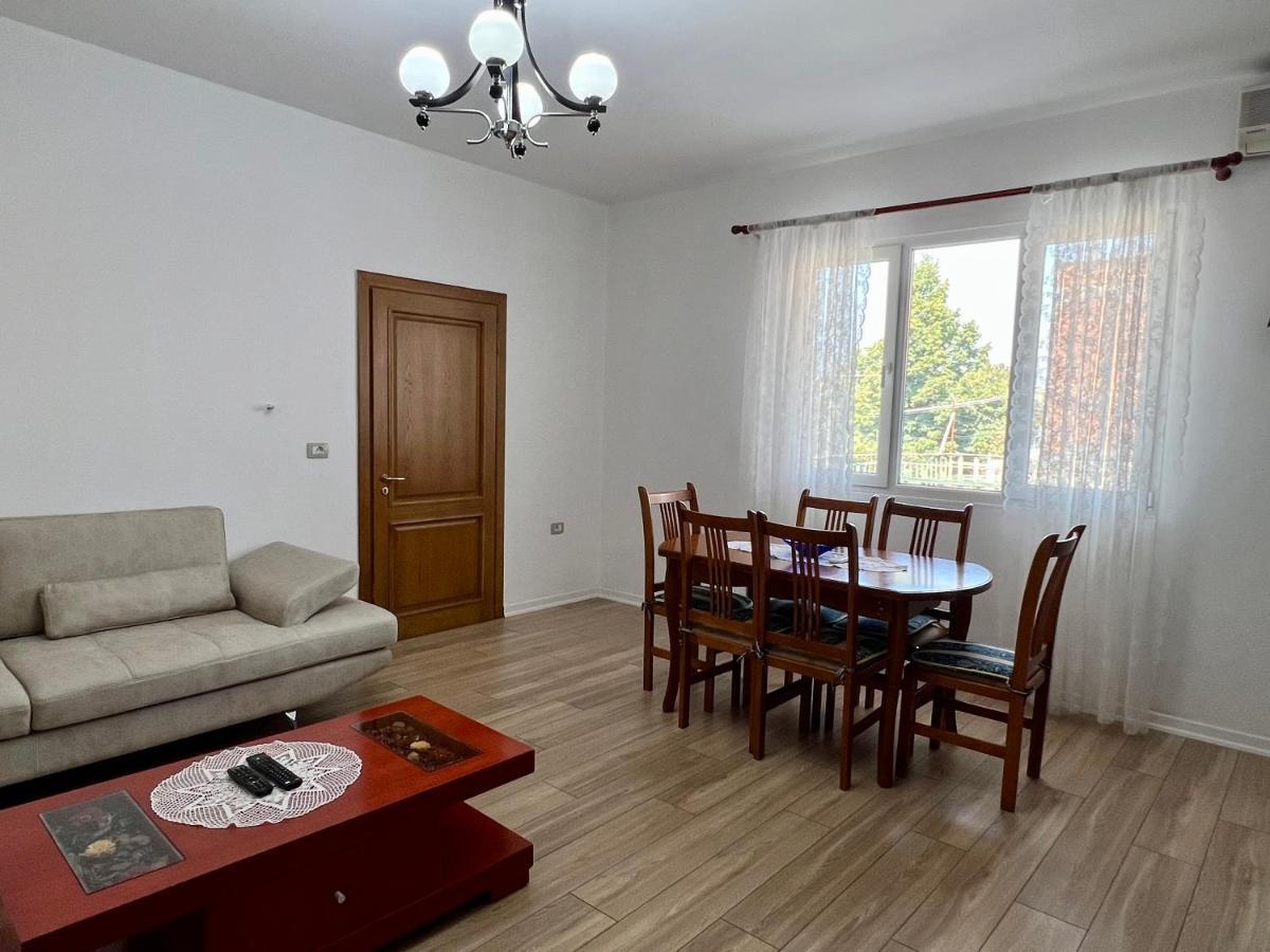 Comfort Home-Apartment Tirana Kültér fotó